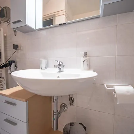 Casa Partenope Apartment Pesaro